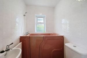 Photo 10- click for photo gallery